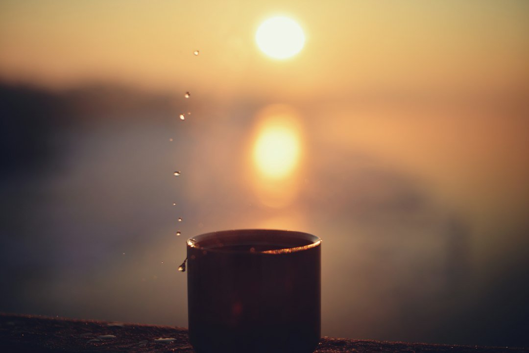 Café da manhã acolhedor para uma mensagem de bom dia especial